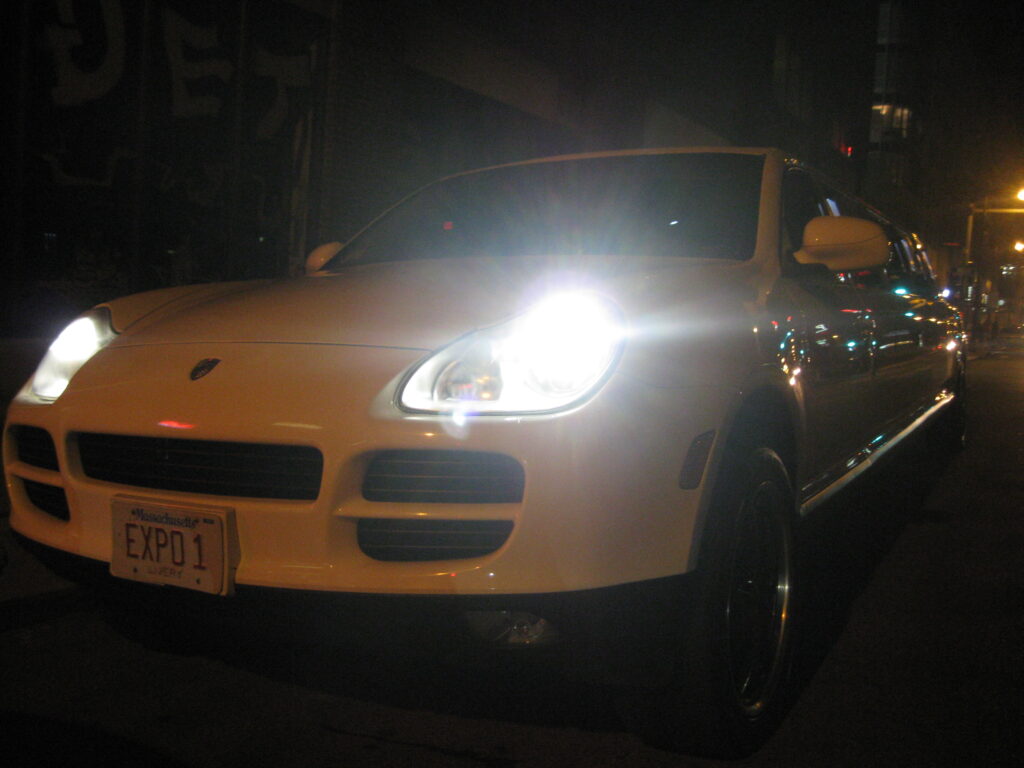 porsche-cayenne-limo