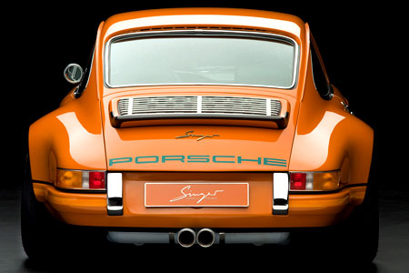 singer-porsche-911-rear