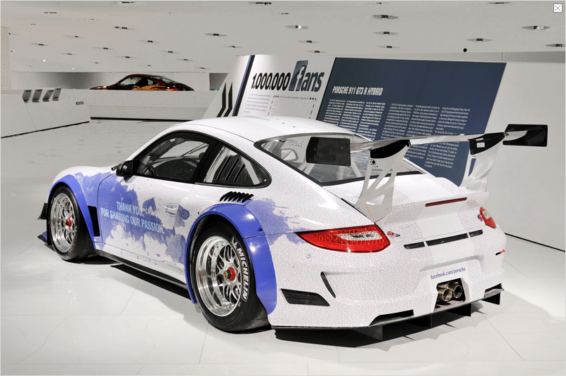 porsche 911 gt3 r hybrid facebook fan edition