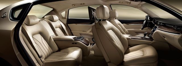 2013 Maserati Quattroporte Interior
