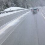 porsche 911 c4s snowy road